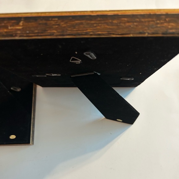 FURIO ITALIAN COLLECTION (2003) TARGET BRAND 5”x7” PICTURE FRAMES (2) WOOD LIKE - Picture 6 of 7